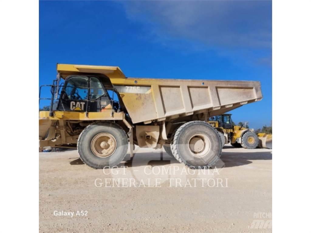 CAT 775F 연결식 홀러