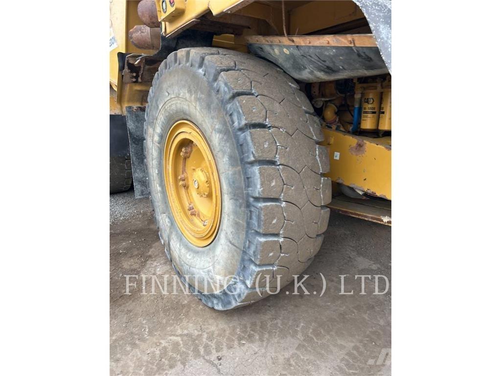 CAT 775G 연결식 홀러