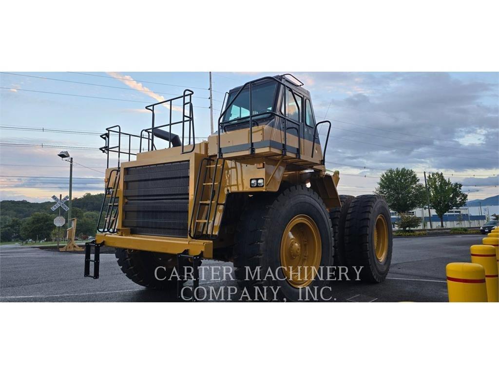CAT 777 D 연결식 홀러