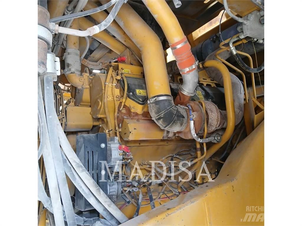 CAT 777F 연결식 홀러