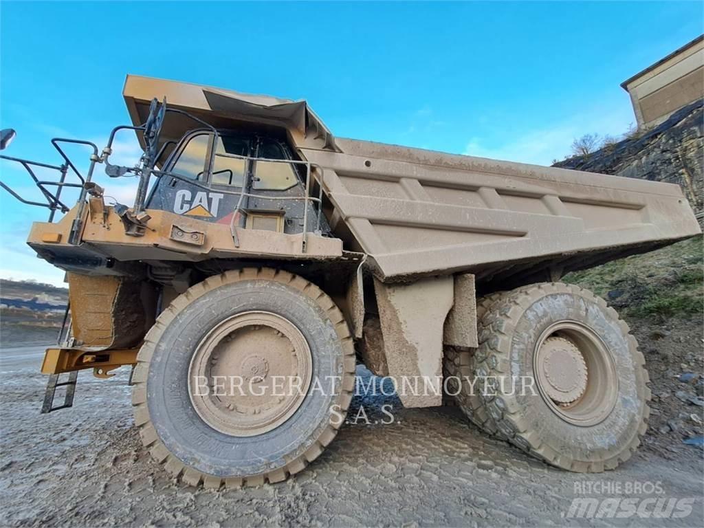 CAT 777G 연결식 홀러