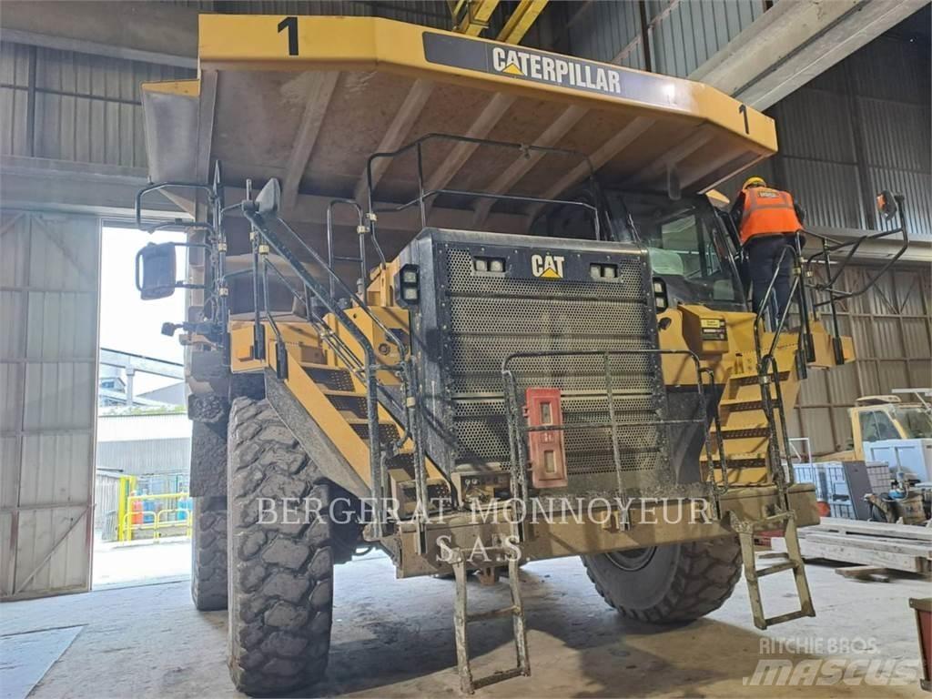 CAT 777G 연결식 홀러