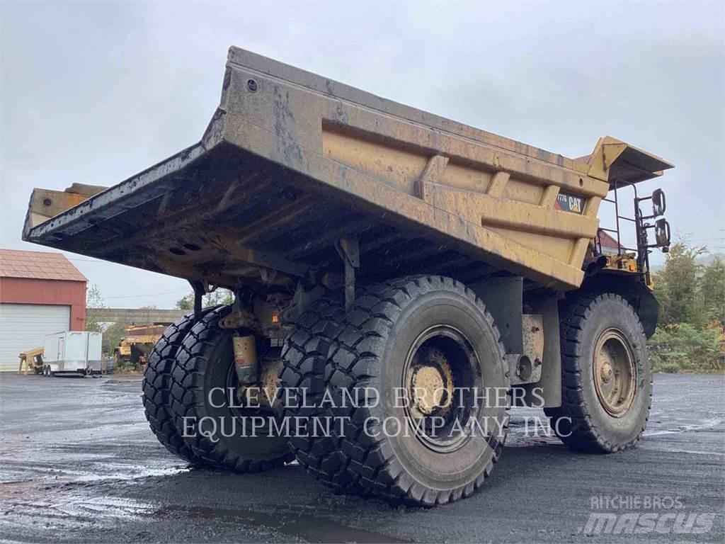 CAT 777G 연결식 홀러