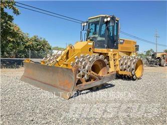 CAT 815F2 토양 다짐기