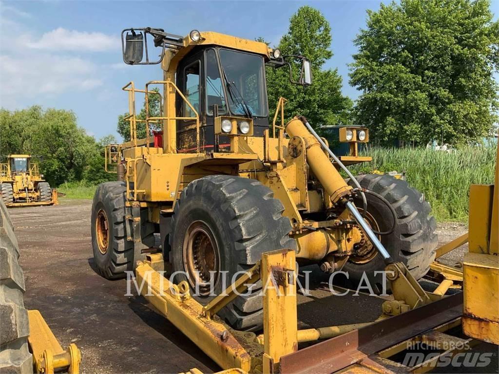 CAT 824C  휠로우더