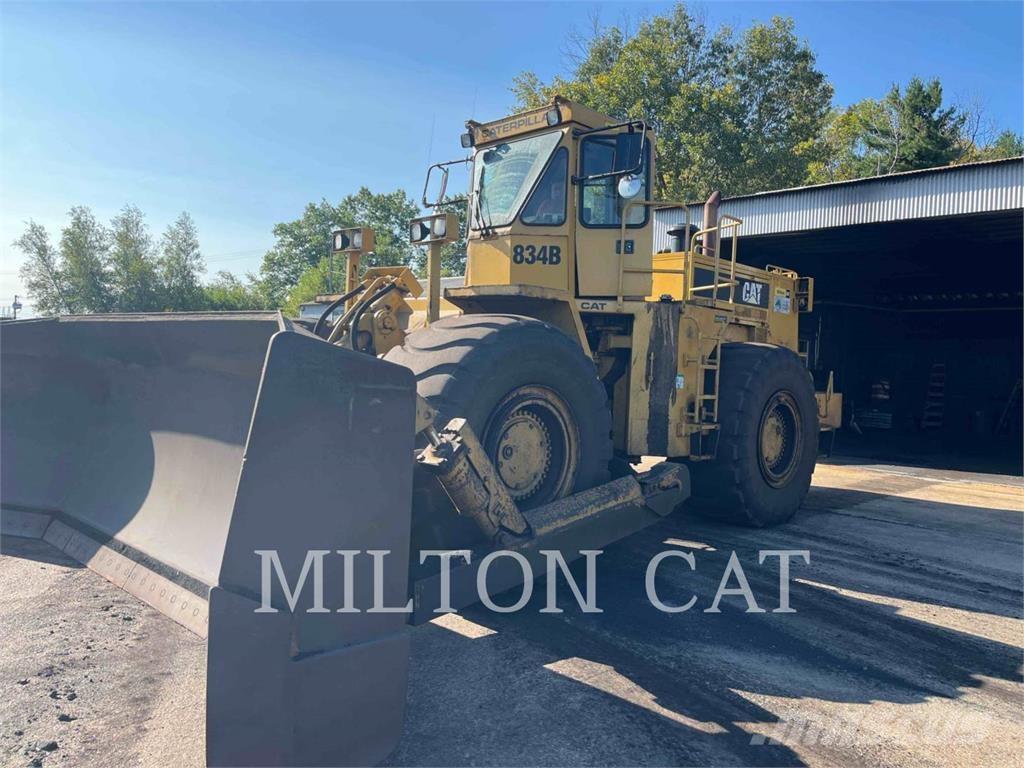 CAT 834B 휠 도저