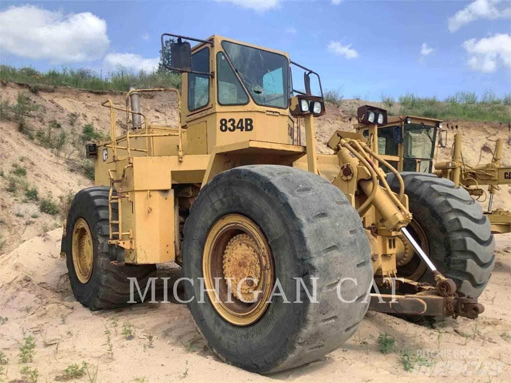 CAT 834B  휠로우더