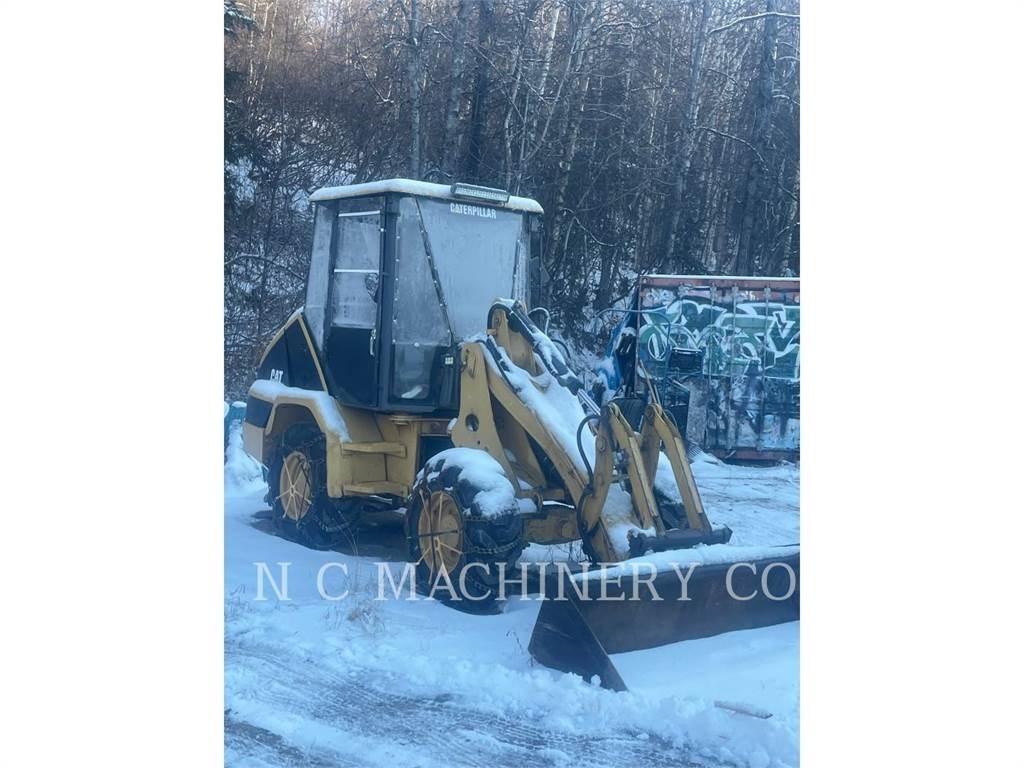 CAT 902  휠로우더