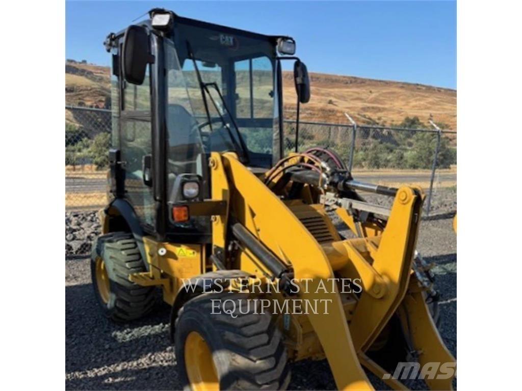 CAT 903  휠로우더