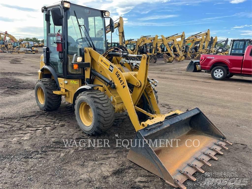 CAT 903D  휠로우더