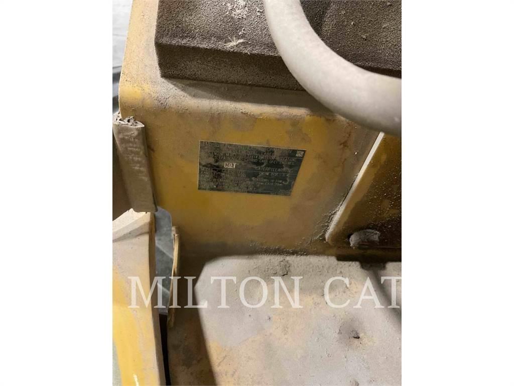 CAT 903D  휠로우더