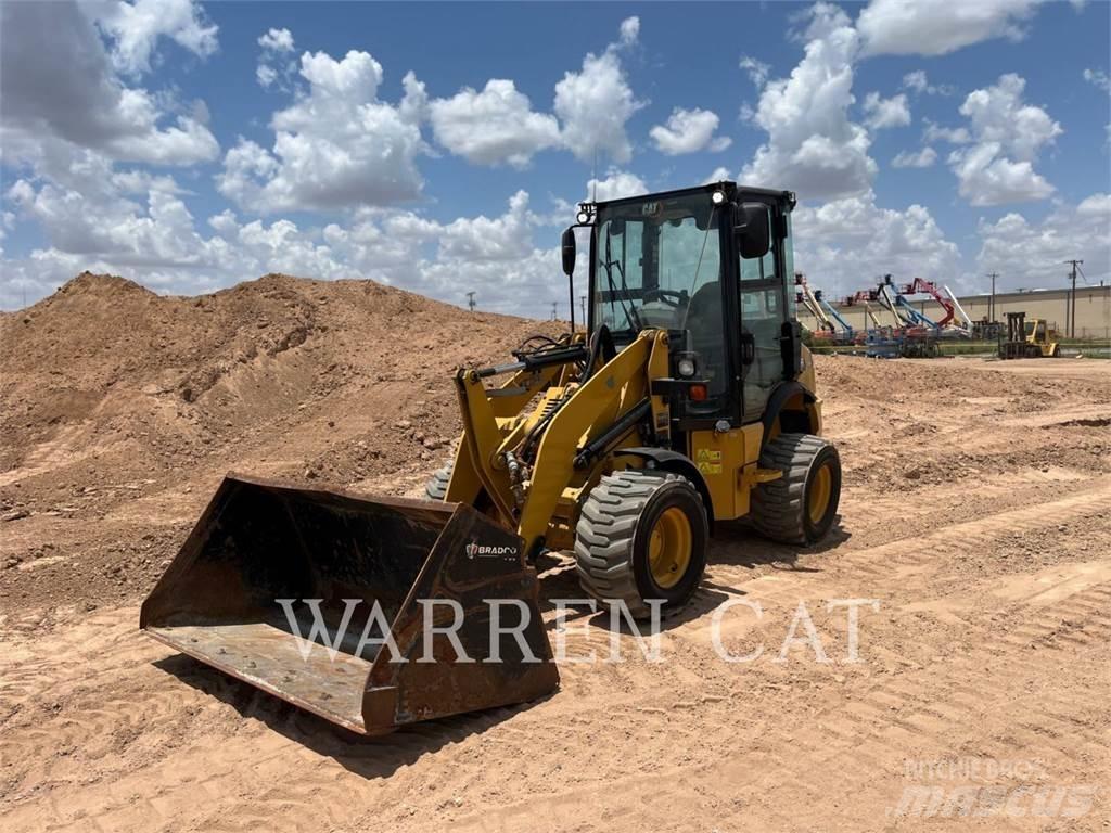 CAT 903D  휠로우더