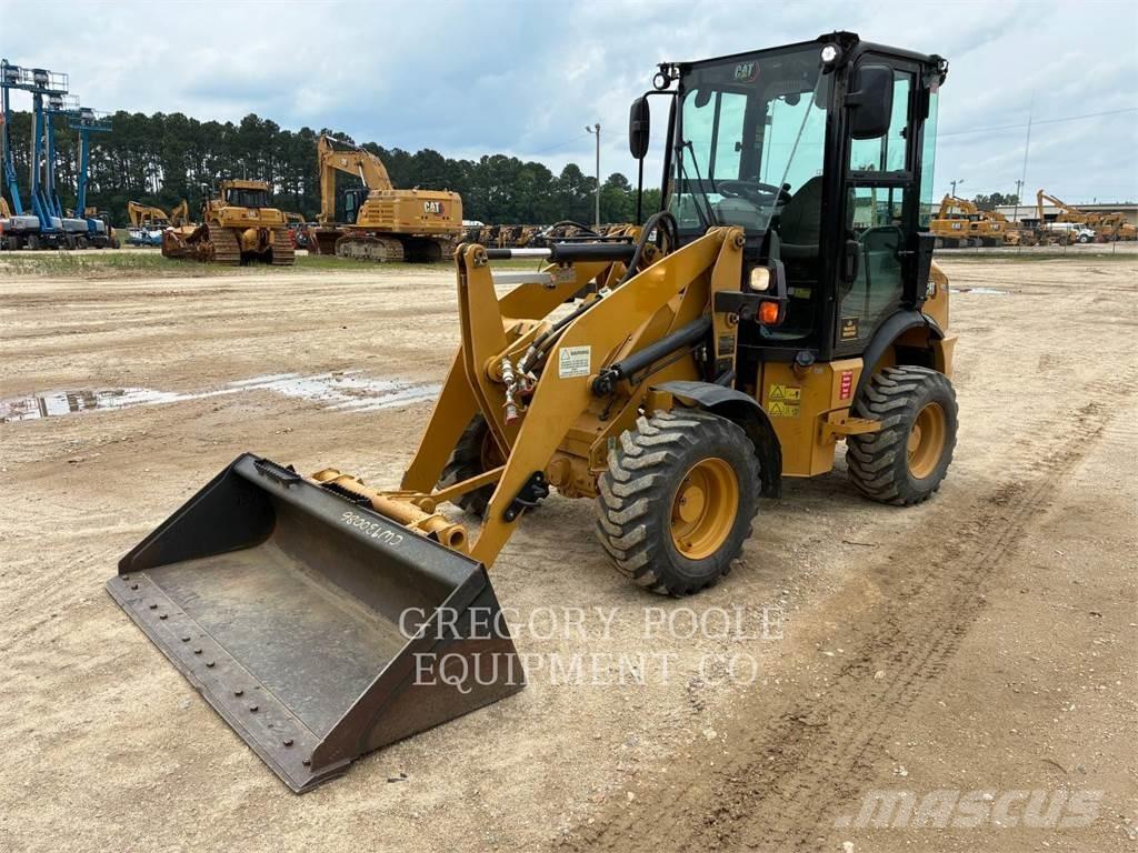 CAT 903D  휠로우더