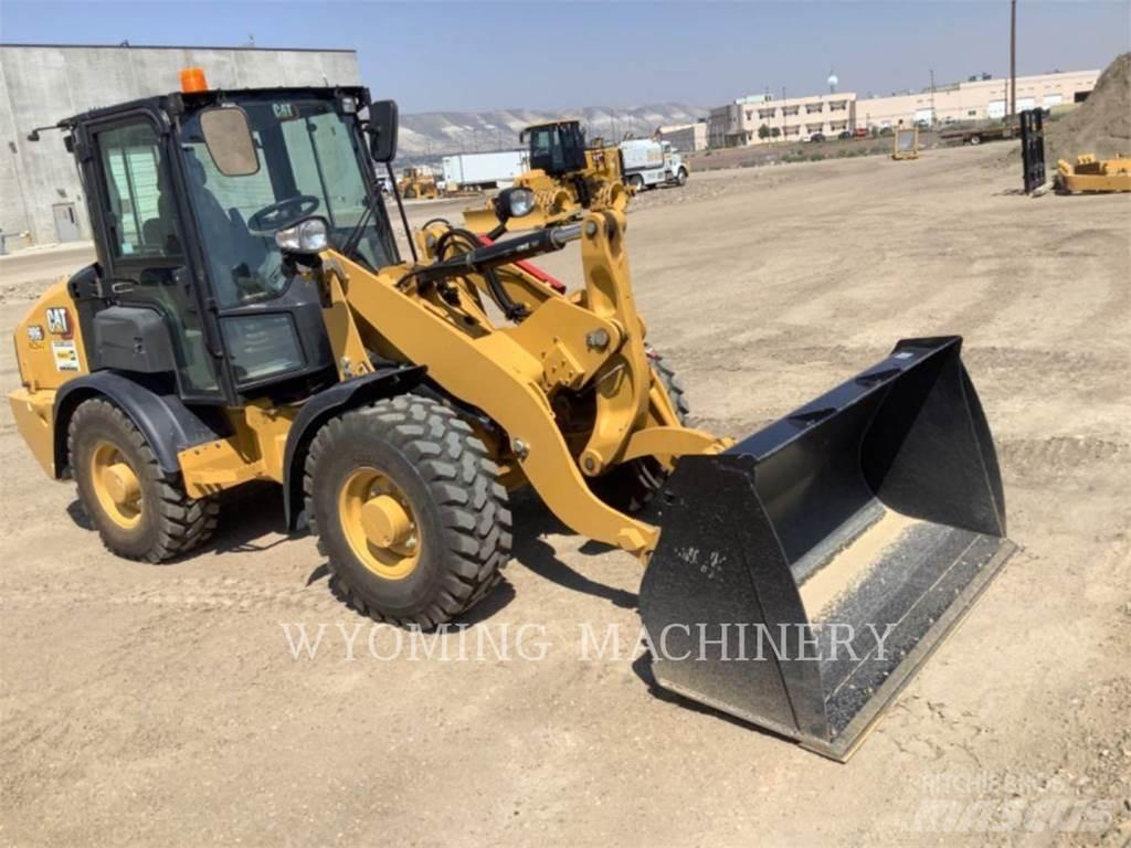CAT 906  휠로우더