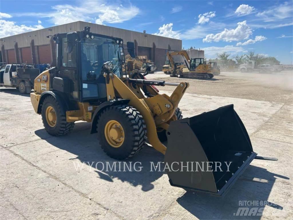 CAT 906  휠로우더