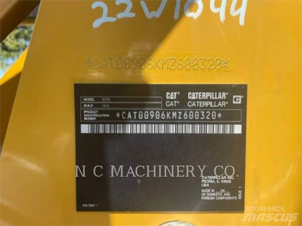 CAT 906  휠로우더