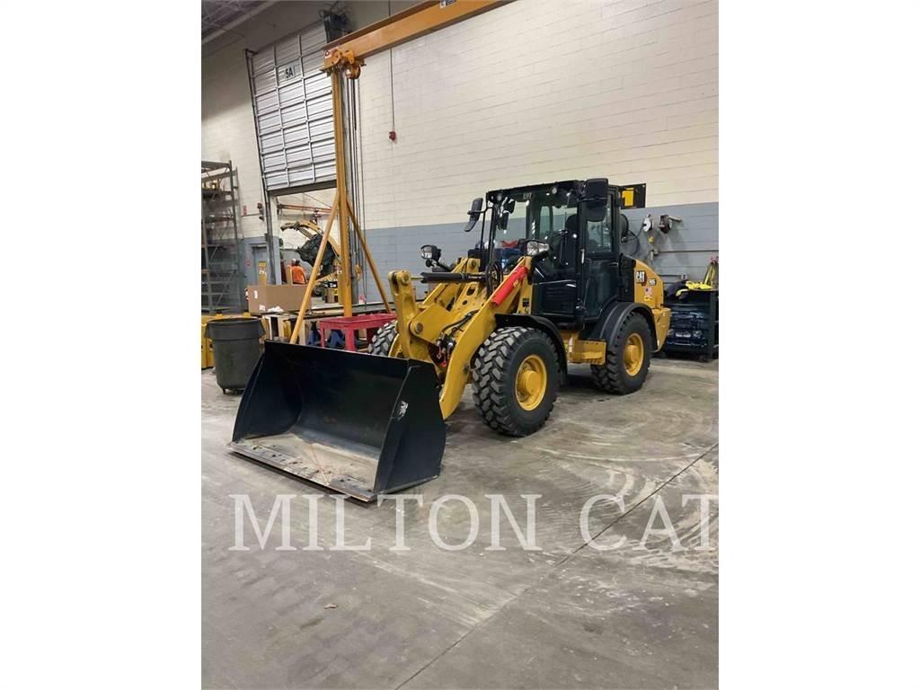 CAT 906  휠로우더