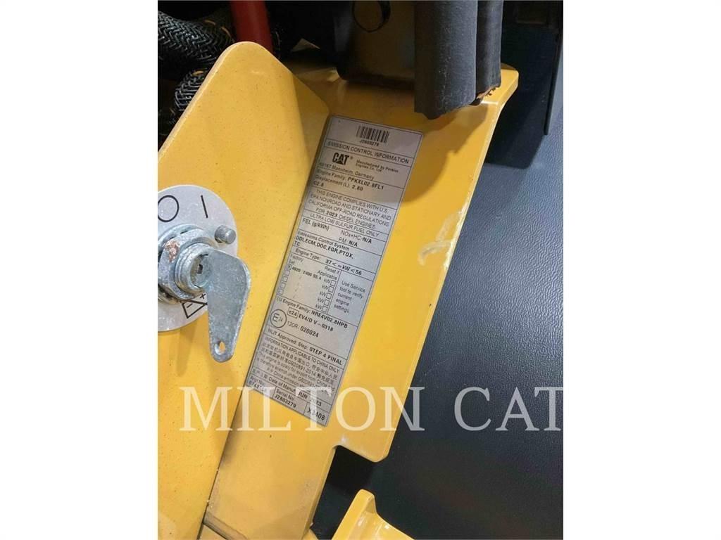 CAT 906  휠로우더
