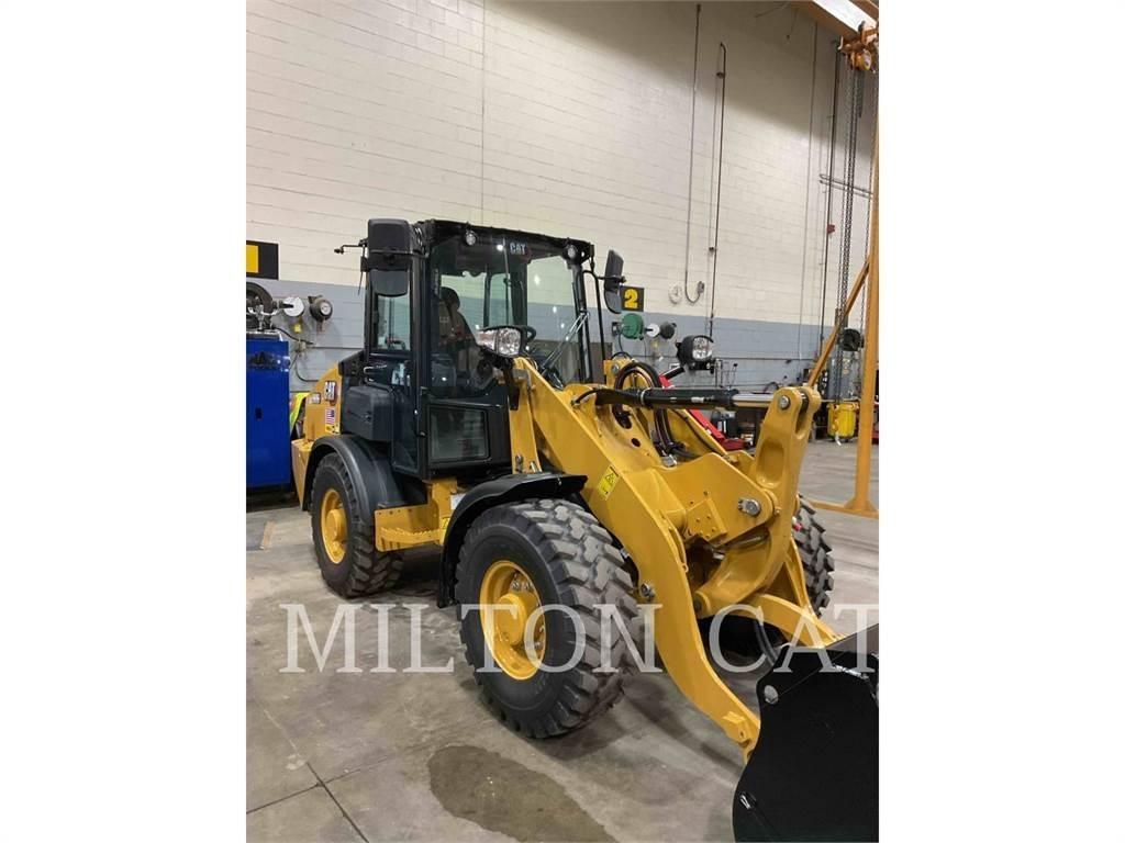 CAT 906  휠로우더