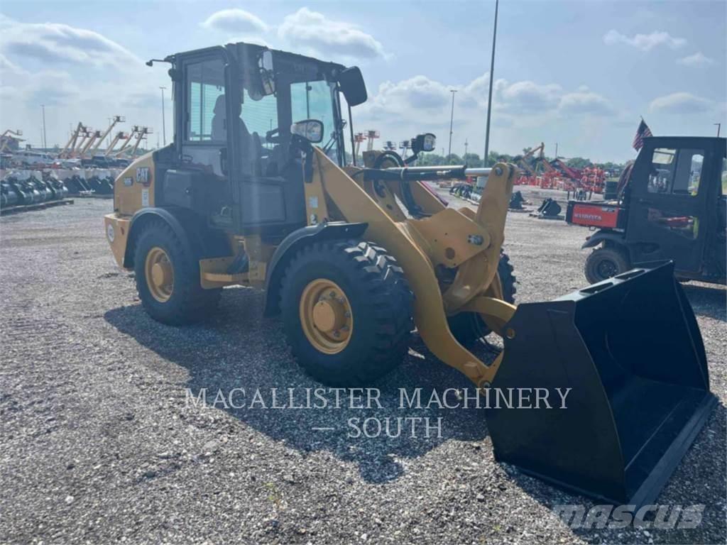 CAT 906  휠로우더