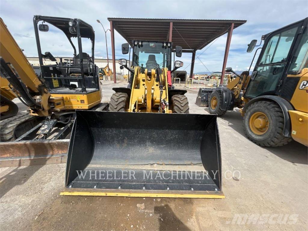 CAT 906  휠로우더