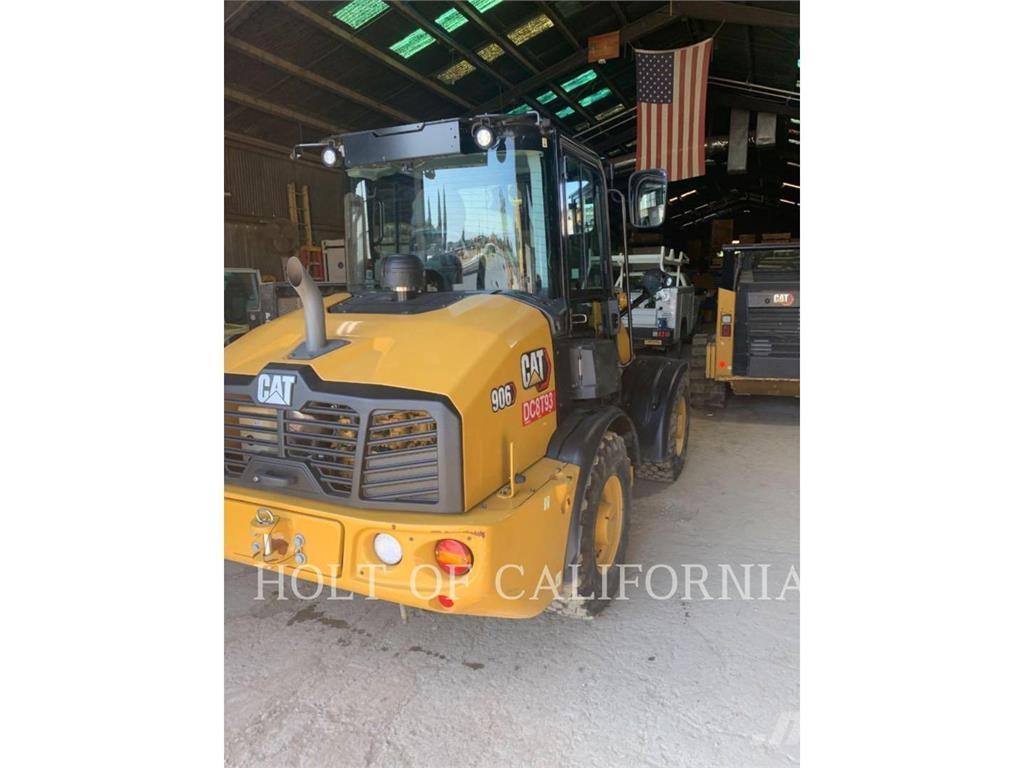 CAT 906  휠로우더