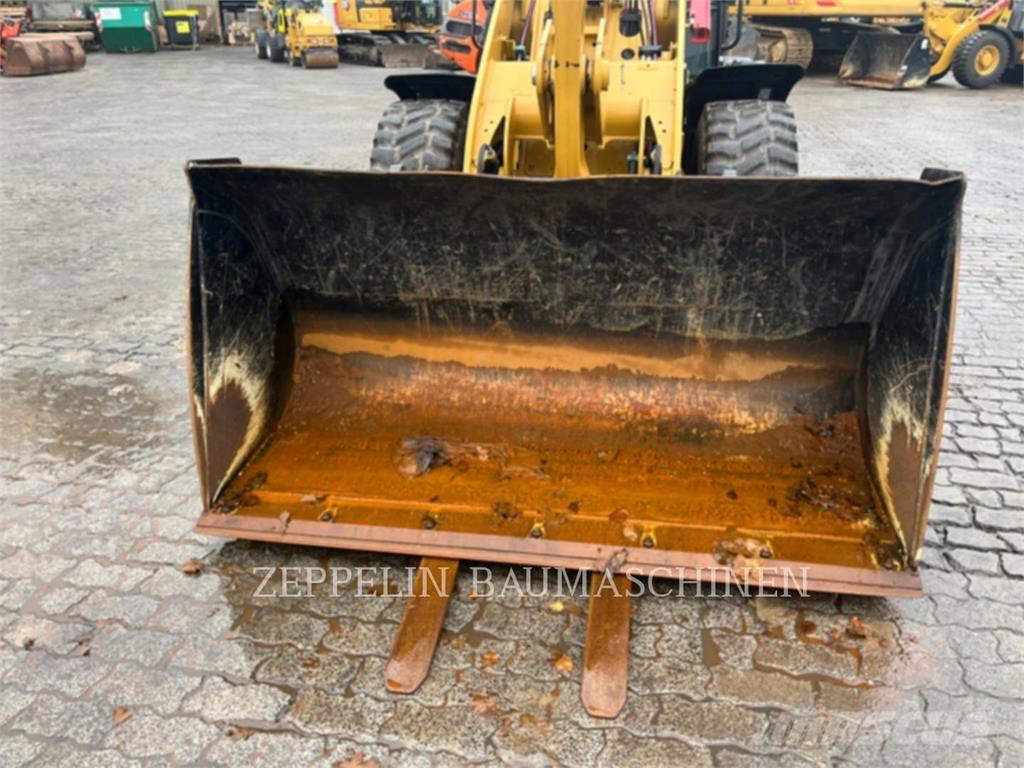 CAT 906-14  휠로우더