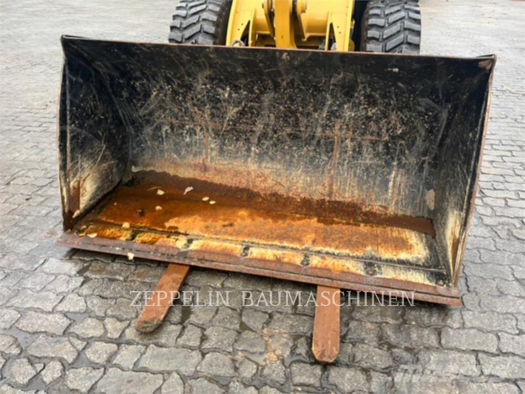 CAT 906-14  휠로우더