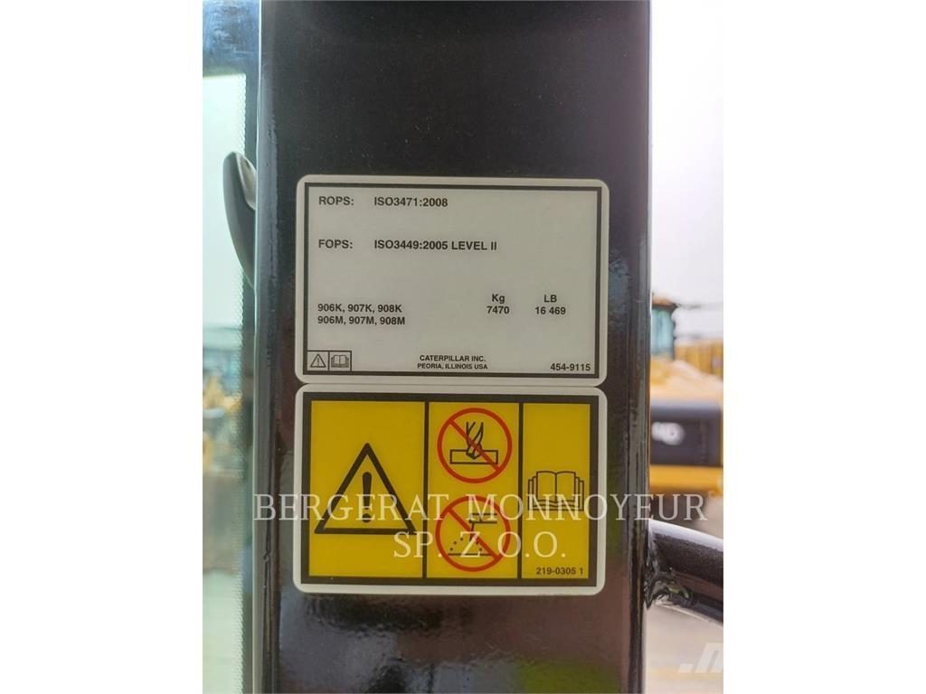 CAT 906 M  휠로우더