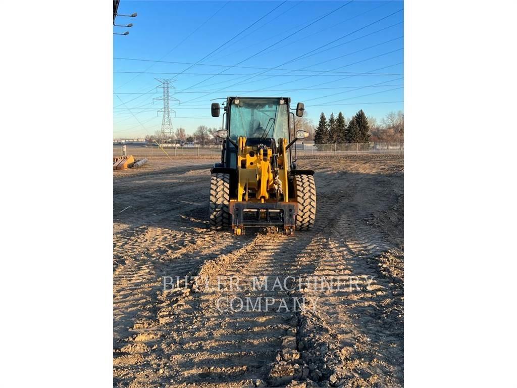 CAT 906M  휠로우더