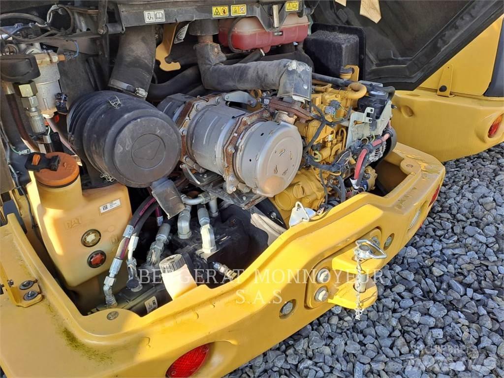 CAT 906M  휠로우더