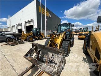 CAT 906M  휠로우더