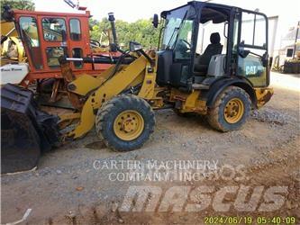 CAT 906M  휠로우더