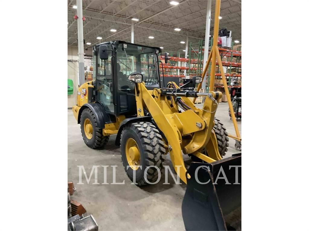 CAT 906M  휠로우더