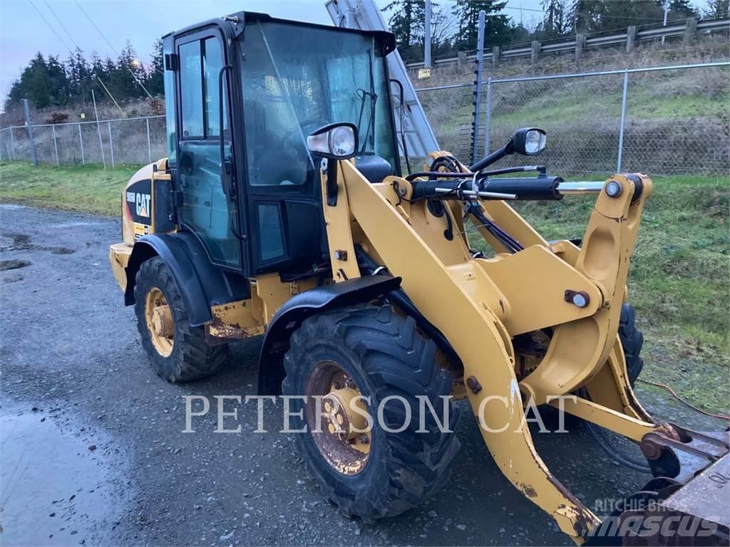 CAT 906M  휠로우더