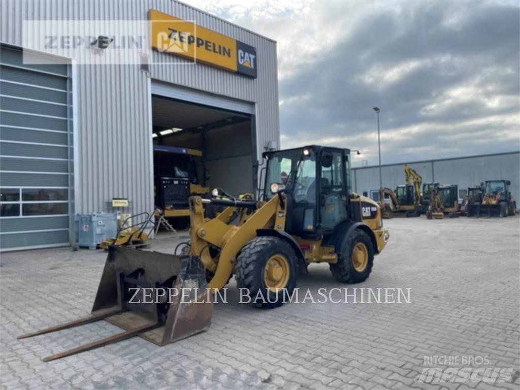 CAT 906M  휠로우더