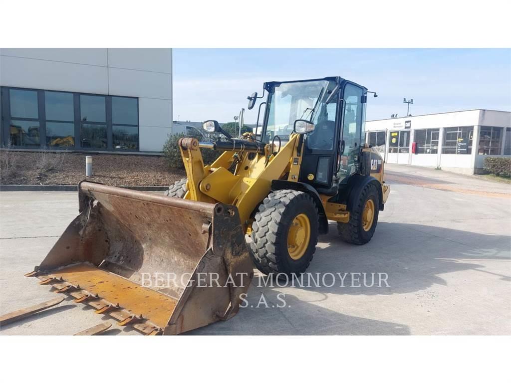 CAT 906M  휠로우더