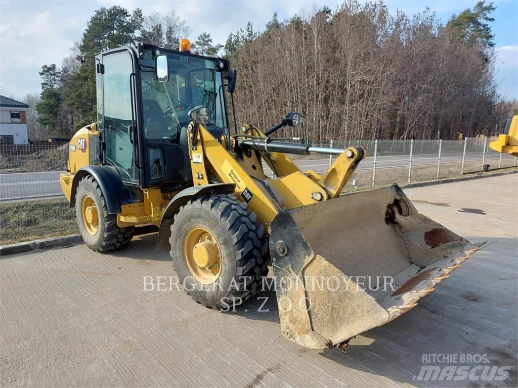 CAT 906M  휠로우더
