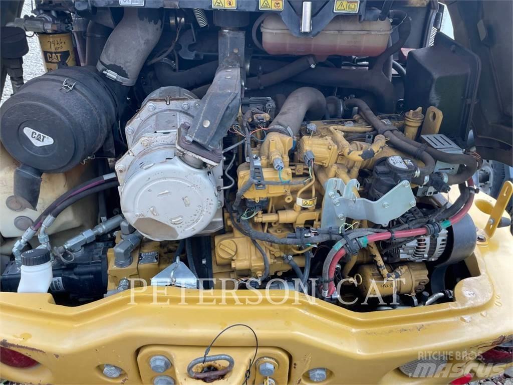 CAT 906M  휠로우더