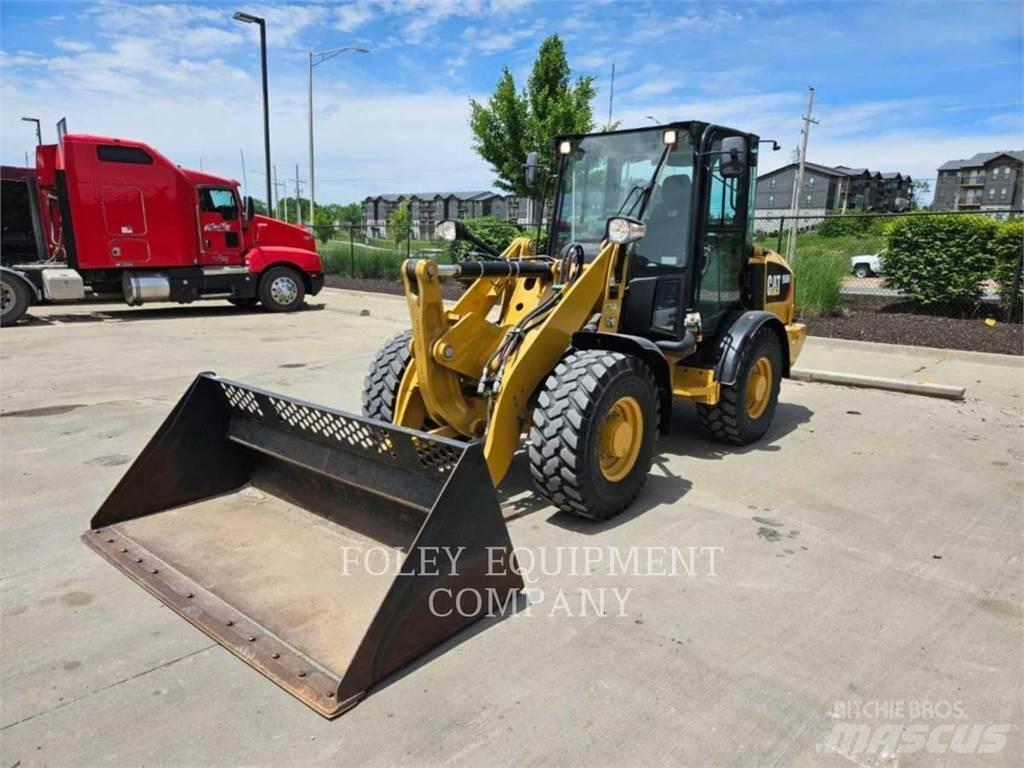 CAT 906M  휠로우더
