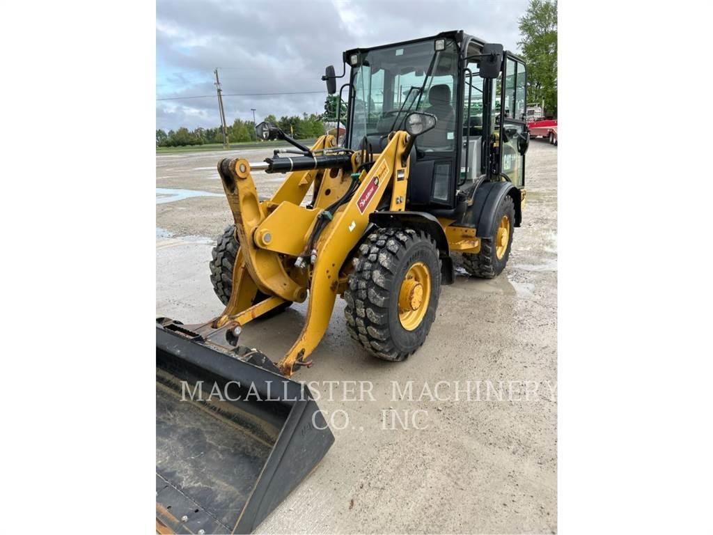 CAT 906M  휠로우더