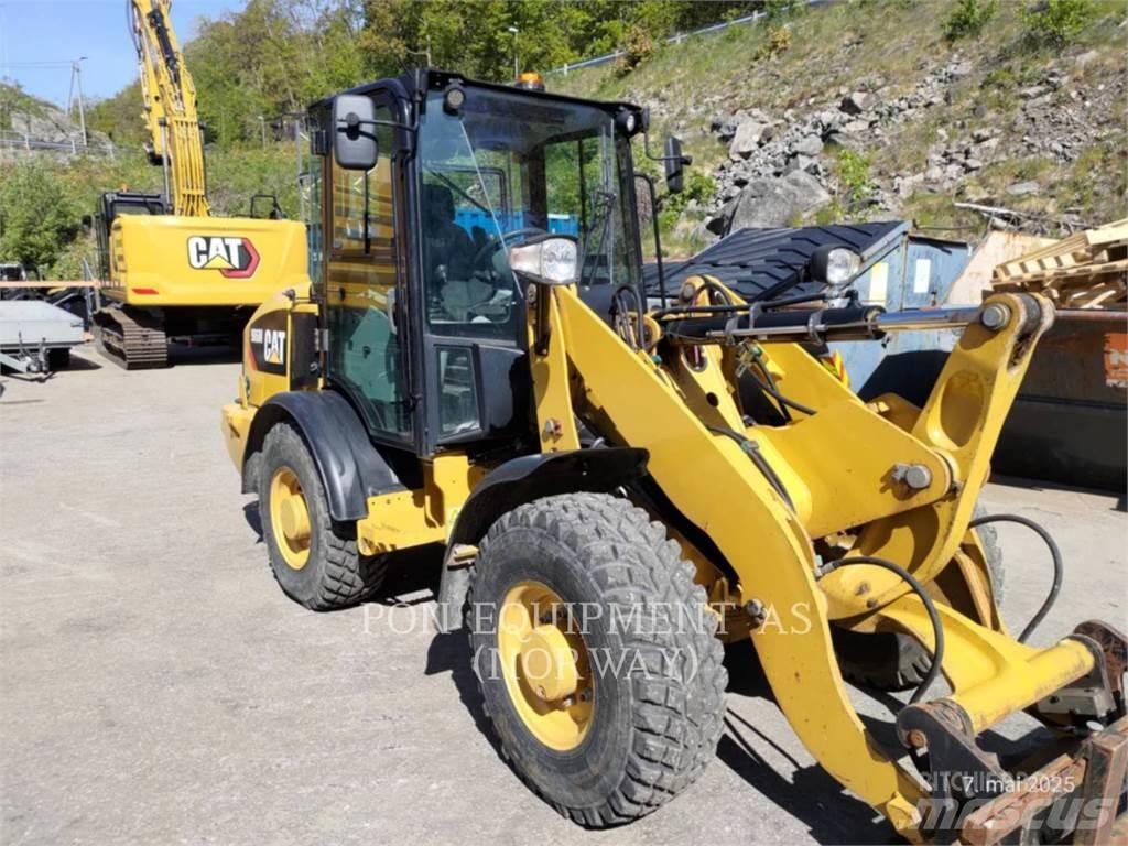CAT 906M  휠로우더