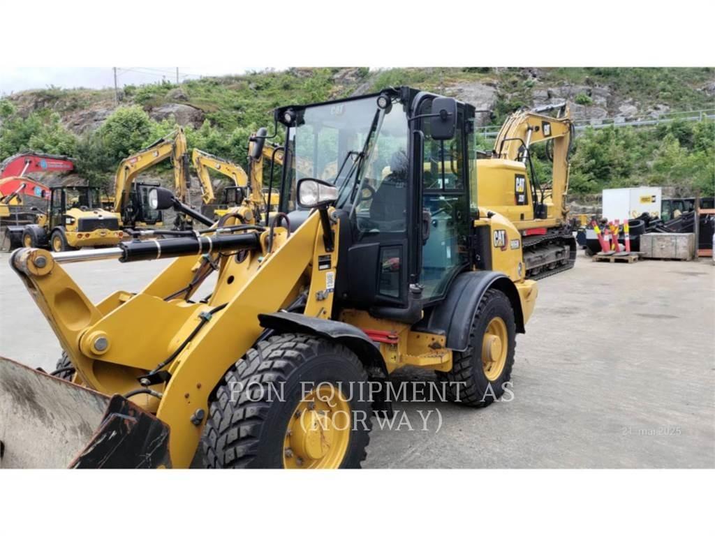 CAT 906M  휠로우더