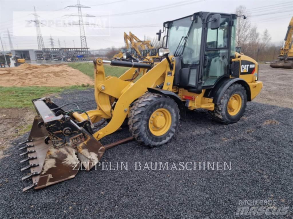 CAT 906M  휠로우더