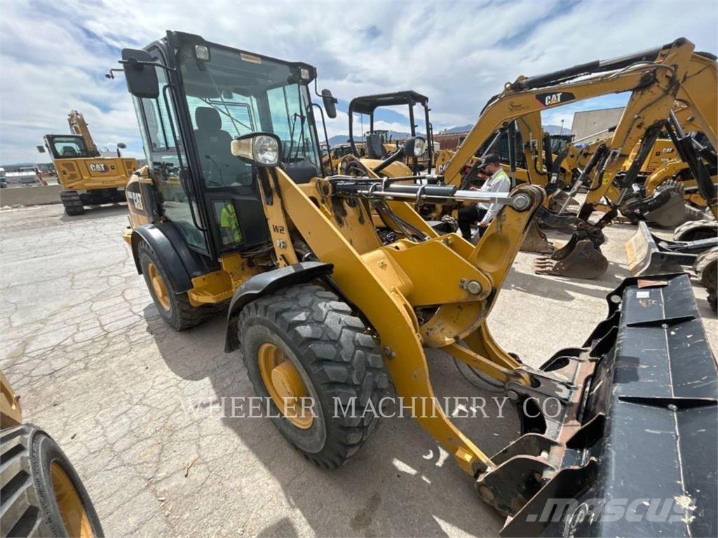 CAT 906M  휠로우더
