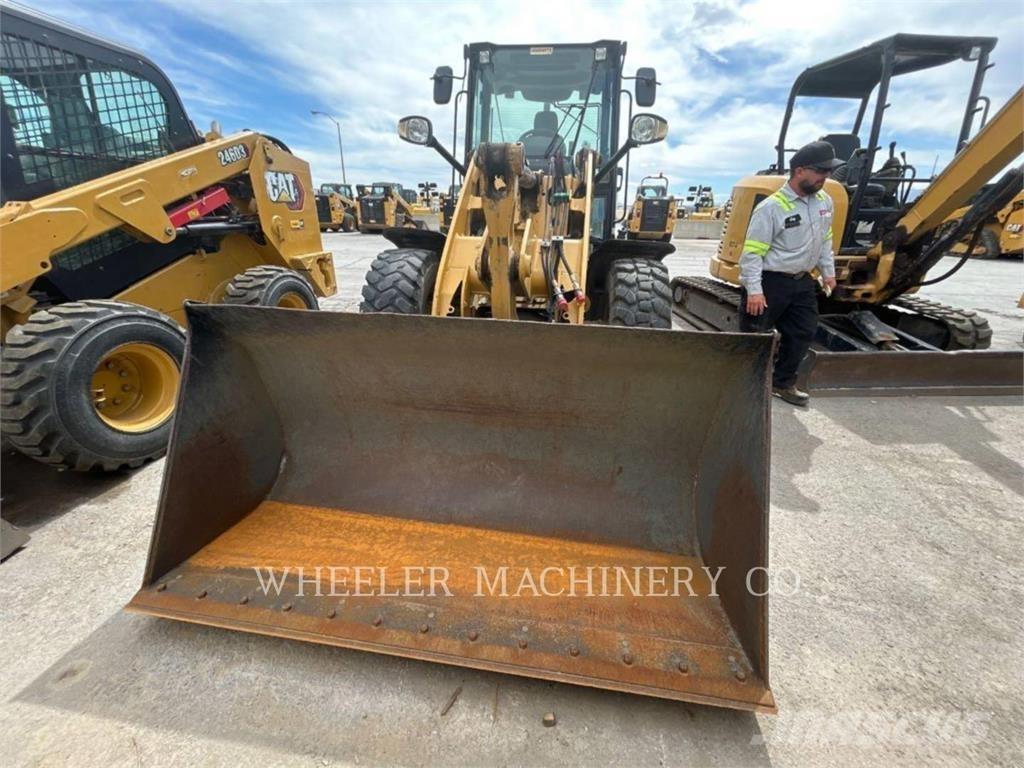 CAT 906M  휠로우더