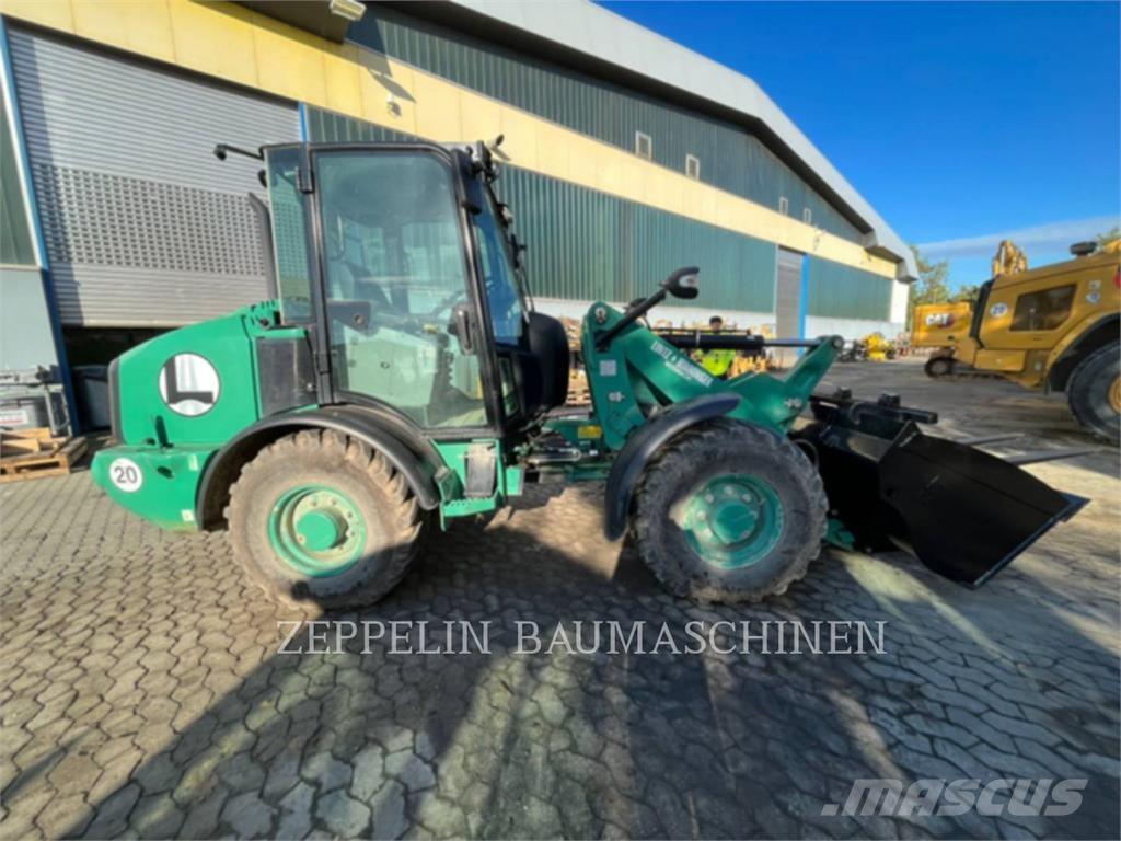 CAT 906M  휠로우더