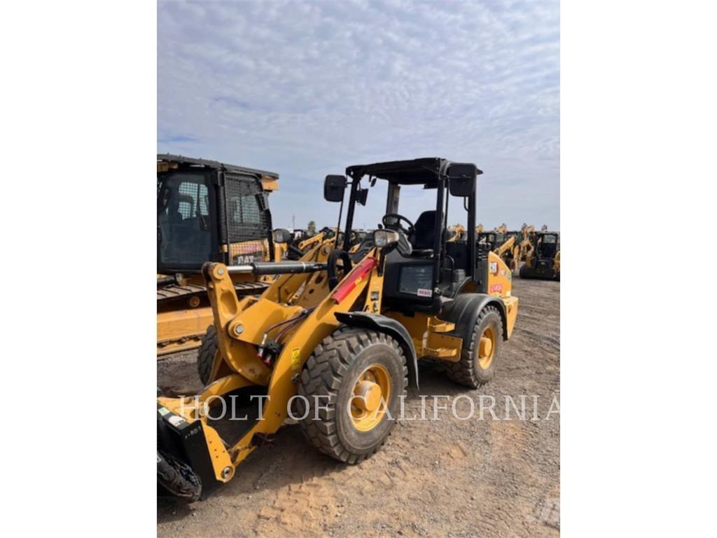 CAT 907  휠로우더