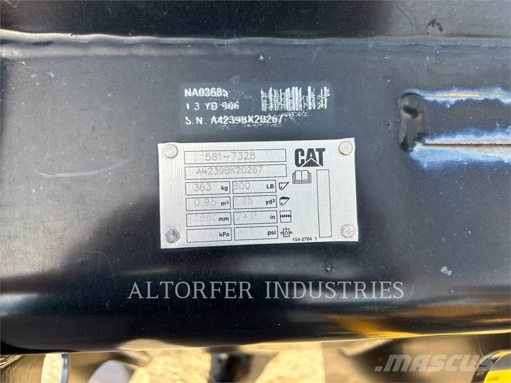 CAT 907-14  휠로우더