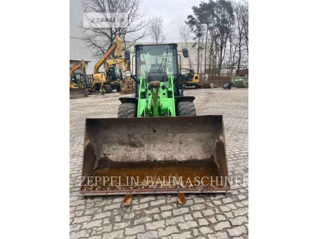 CAT 907M  휠로우더